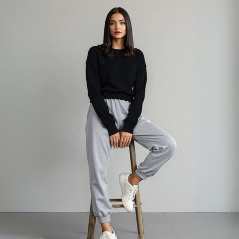 Women's Flatknit Cropped Sweatshirt - Black
