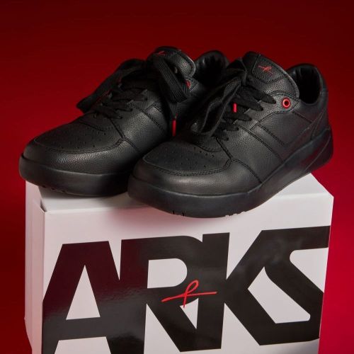 Black Leather Low Top Sneaker